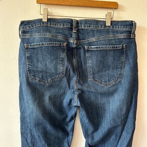 Old Navy Ankle Jeans Womens 12 Distressed Dark Wash Pockets Mid Rise - Picture 5 of 7